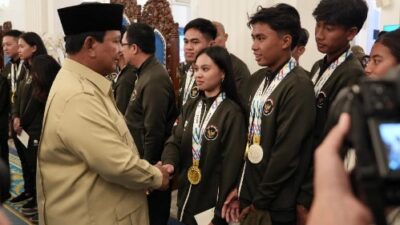 Presiden Prabowo Ingatkan Atlet Agar Gunakan Bonus SEA Games 2025 dengan Bijak